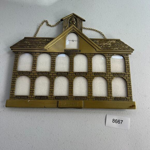 Lillian Vernon School House Hanging Photo Frame with K-12 Katherine - Picture 13 of 15